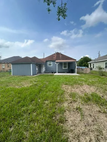 1755 Parry Street Beaumont TX 77703