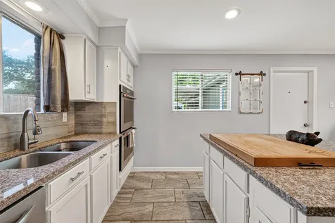 1022 Apache Falls Drive Katy TX 77450