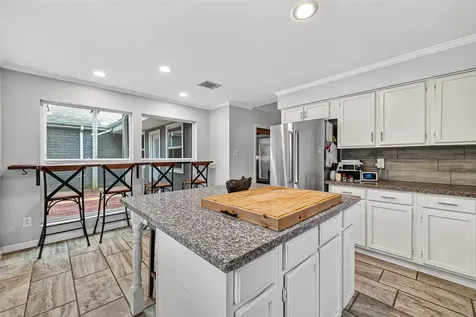 1022 Apache Falls Drive Katy TX 77450