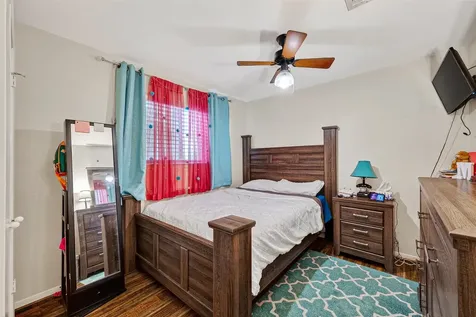 1022 Apache Falls Drive Katy TX 77450