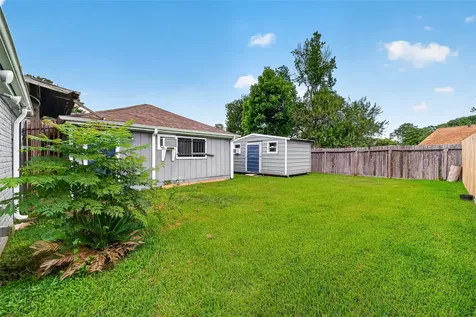 1022 Apache Falls Drive Katy TX 77450