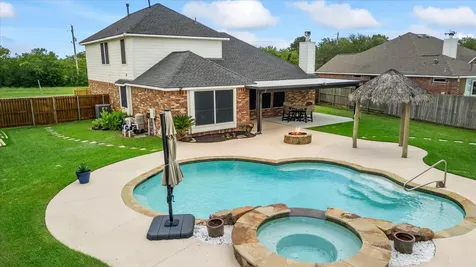 605 Pelican Harbour Drive Texas City TX 77590