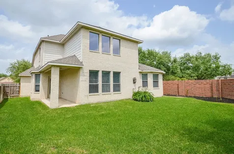 3911 Fallsbrook Court Sugar Land TX 77479
