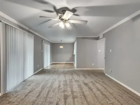 5005 Georgi Lane 194 Houston TX 77092