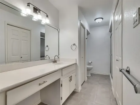 5005 Georgi Lane 194 Houston TX 77092