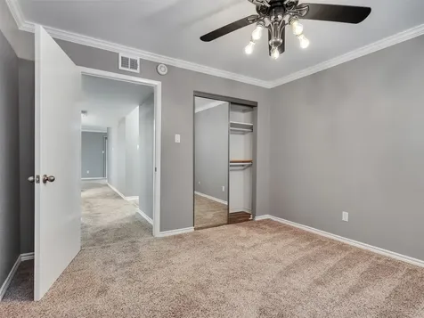 5005 Georgi Lane 194 Houston TX 77092