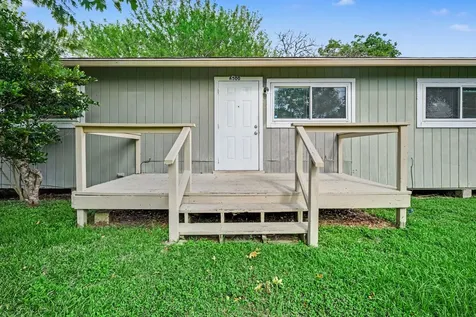 6500 Haden Drive Hitchcock TX 77563
