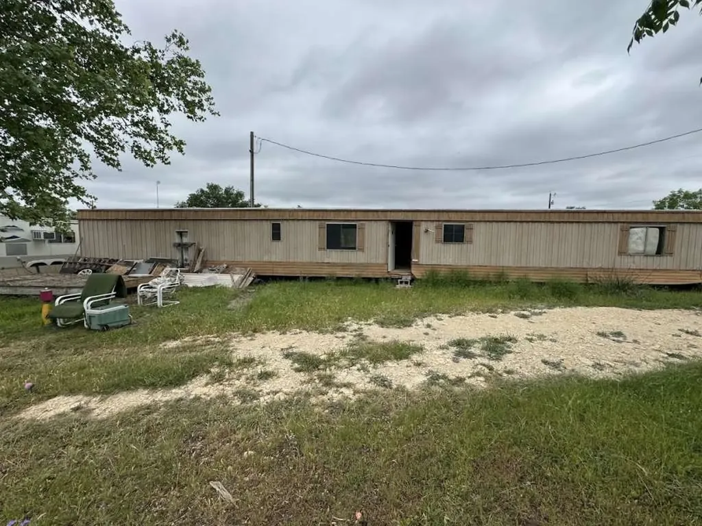 562 Siesta Drive Bandera TX 78003