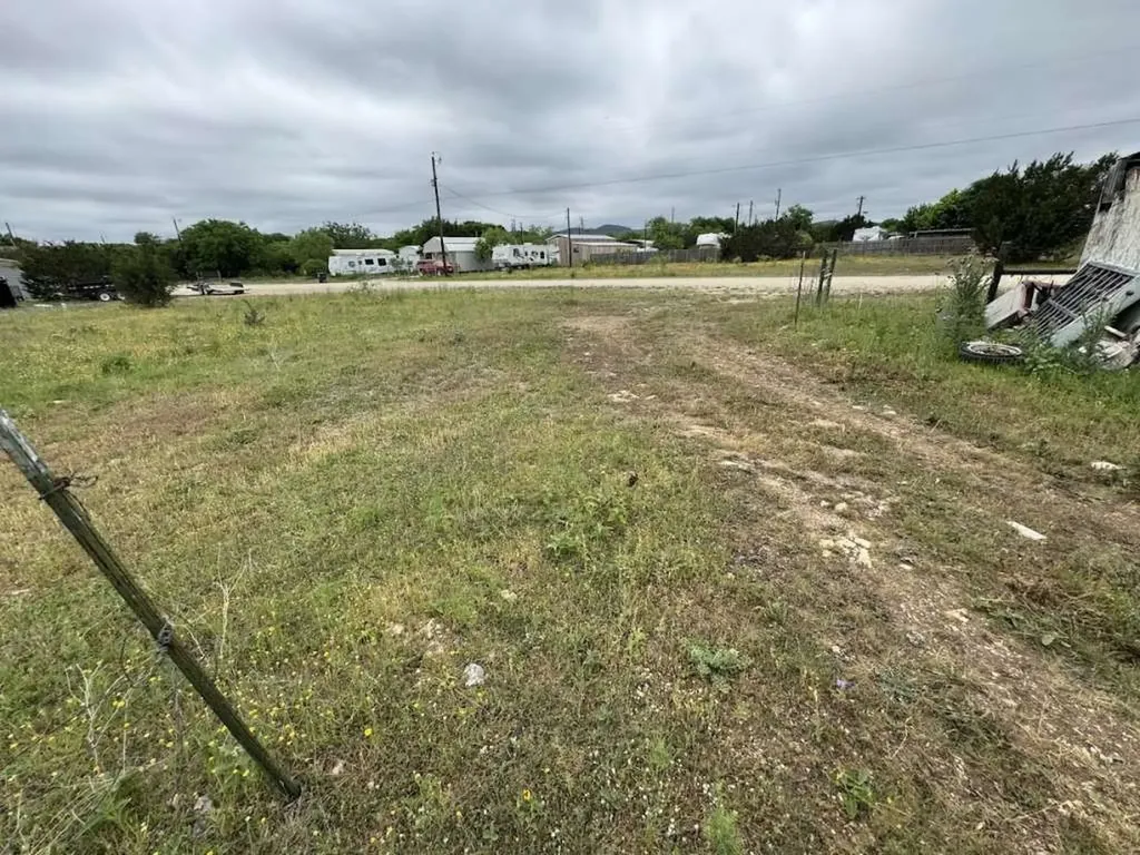 562 Siesta Drive Bandera TX 78003