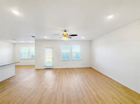 6541 Road 5503 Cleveland TX 77327