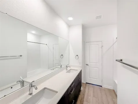 6541 Road 5503 Cleveland TX 77327