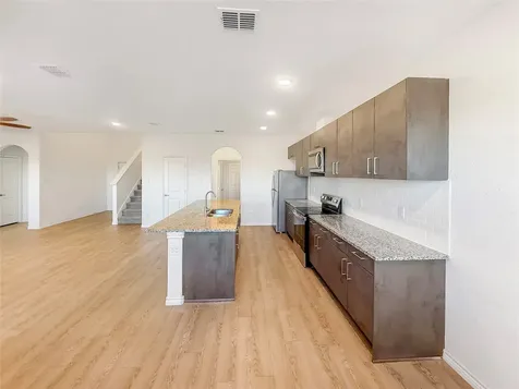 6541 Road 5503 Cleveland TX 77327