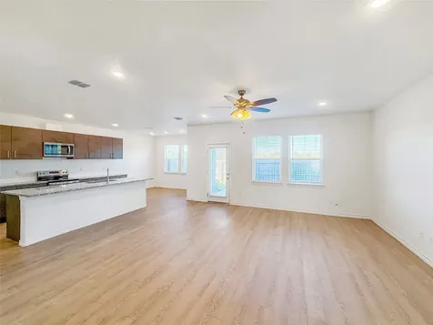 6541 Road 5503 Cleveland TX 77327