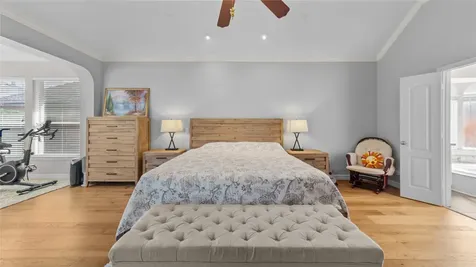 6006 E Brook Court Sugar Land TX 77479