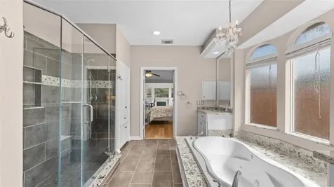6006 E Brook Court Sugar Land TX 77479