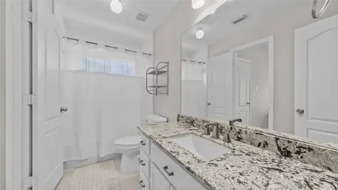 6006 E Brook Court Sugar Land TX 77479