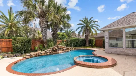 6006 E Brook Court Sugar Land TX 77479