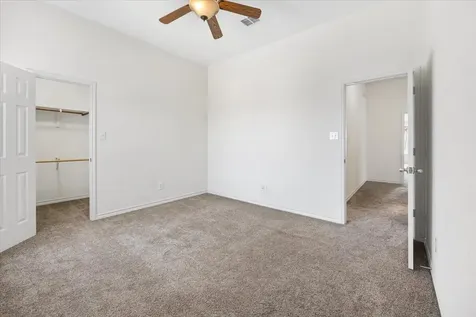 7704 Labrador Drive Arlington TX 76002