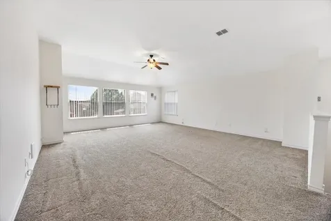 7704 Labrador Drive Arlington TX 76002