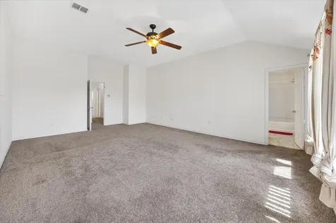 7704 Labrador Drive Arlington TX 76002
