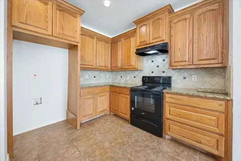 7704 Labrador Drive Arlington TX 76002