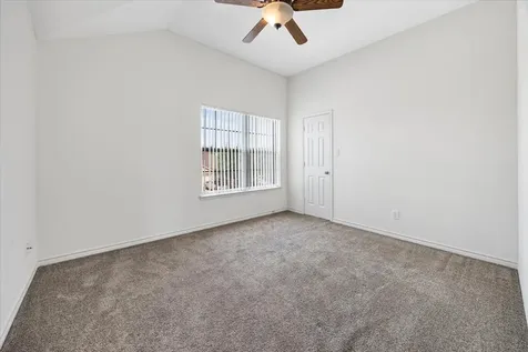 7704 Labrador Drive Arlington TX 76002
