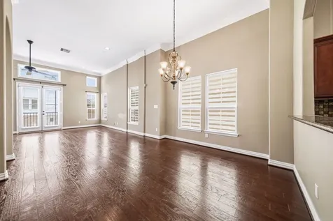5519 Kiam Street Houston TX 77007