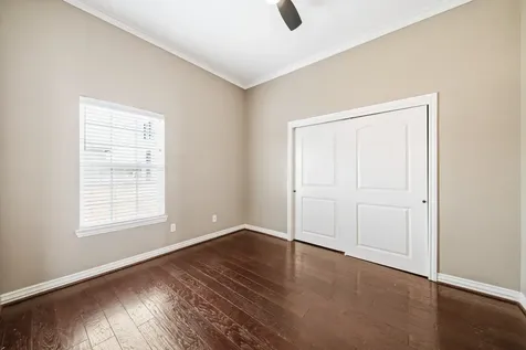 5519 Kiam Street Houston TX 77007