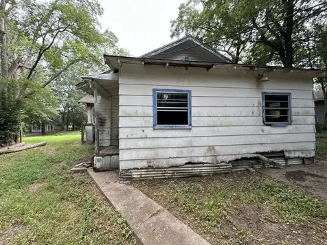 1430 W Kaufman Street Paris TX 75460