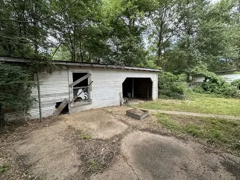 1430 W Kaufman Street Paris TX 75460