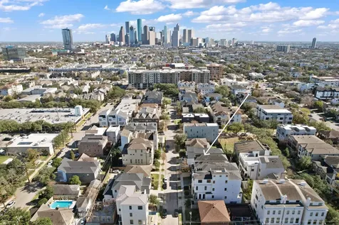 1235 W Bell Street A Houston TX 77019