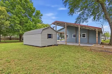 6309 32nd Street Groves TX 77619