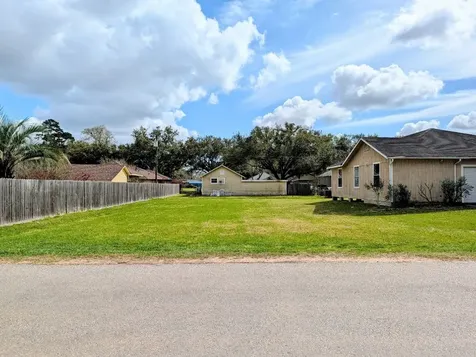 2506 Heights Street Liberty TX 77575