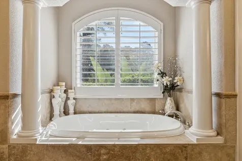 6 Kings Lake Estates Boulevard Kingwood TX 77346