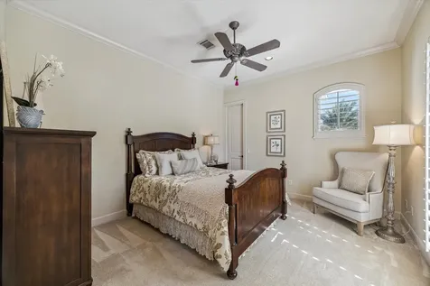 6 Kings Lake Estates Boulevard Kingwood TX 77346