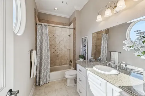 6 Kings Lake Estates Boulevard Kingwood TX 77346