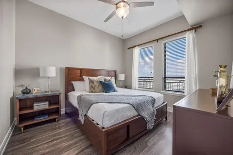 3201 Esperanza Crossing 455 Austin TX 78758
