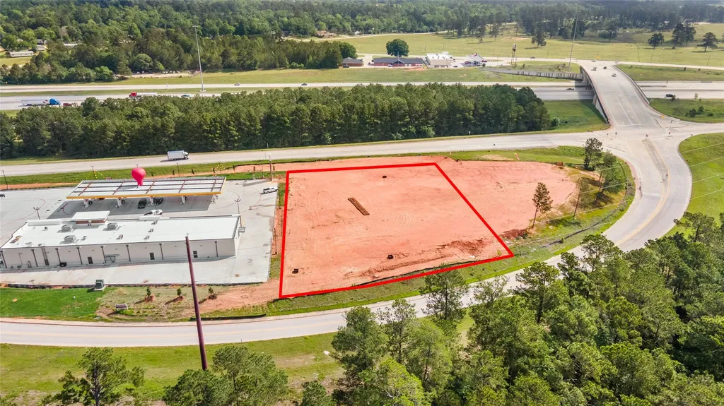 Tbd Ih 45 S, Lot 3 Huntsville TX 77340