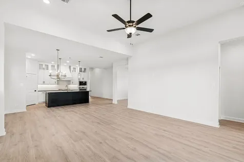2010 Escobar Street Montgomery TX 77316