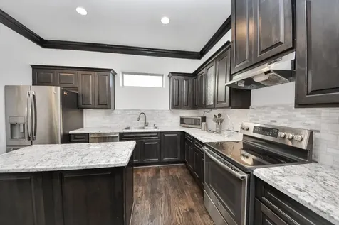 146 Carson Court Houston TX 77004