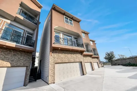 146 Carson Court Houston TX 77004