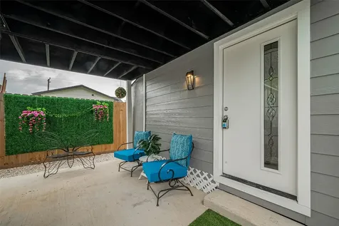 6725 Avenue K Houston TX 77011