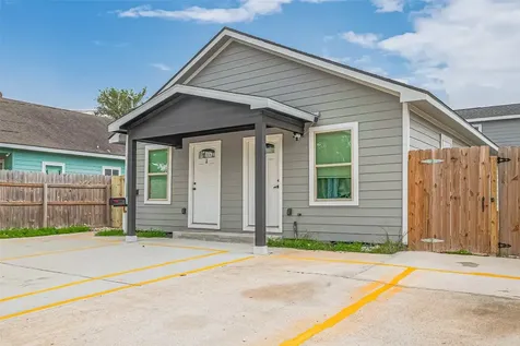 6725 Avenue K Houston TX 77011