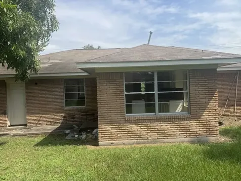 205 W Rittenhouse Street Houston TX 77076