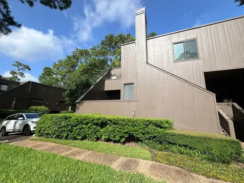 168 Litchfield Lane Houston TX 77024