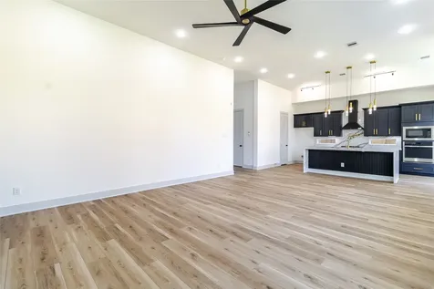 4103 Kewanee Street Houston TX 77051