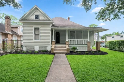 1651 Cortlandt Street Houston TX 77008