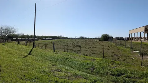 0000 S Meadow Lane El Campo TX 77437