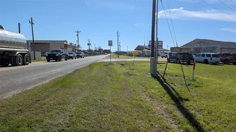 0000 S Meadow Lane El Campo TX 77437