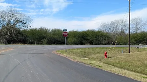 0000 S Meadow Lane El Campo TX 77437